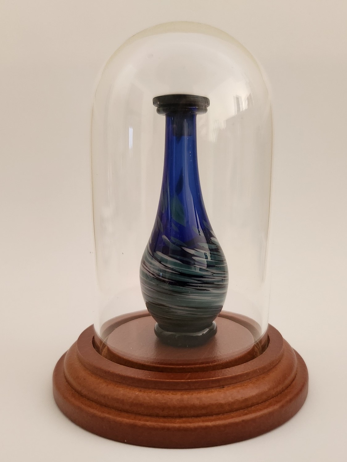 Violet Marble in Dome